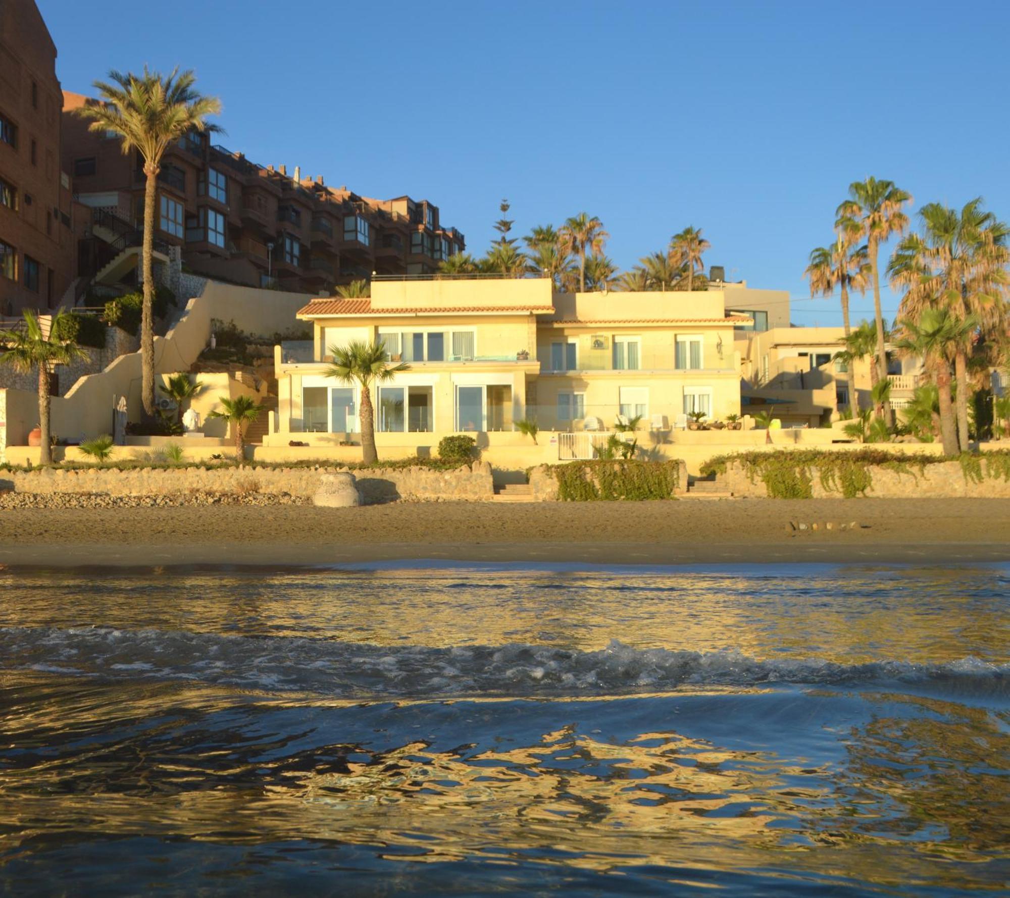Espectacular Apartamento A Pie De Playa En Chalet Roquetes アリカンテ エクステリア 写真