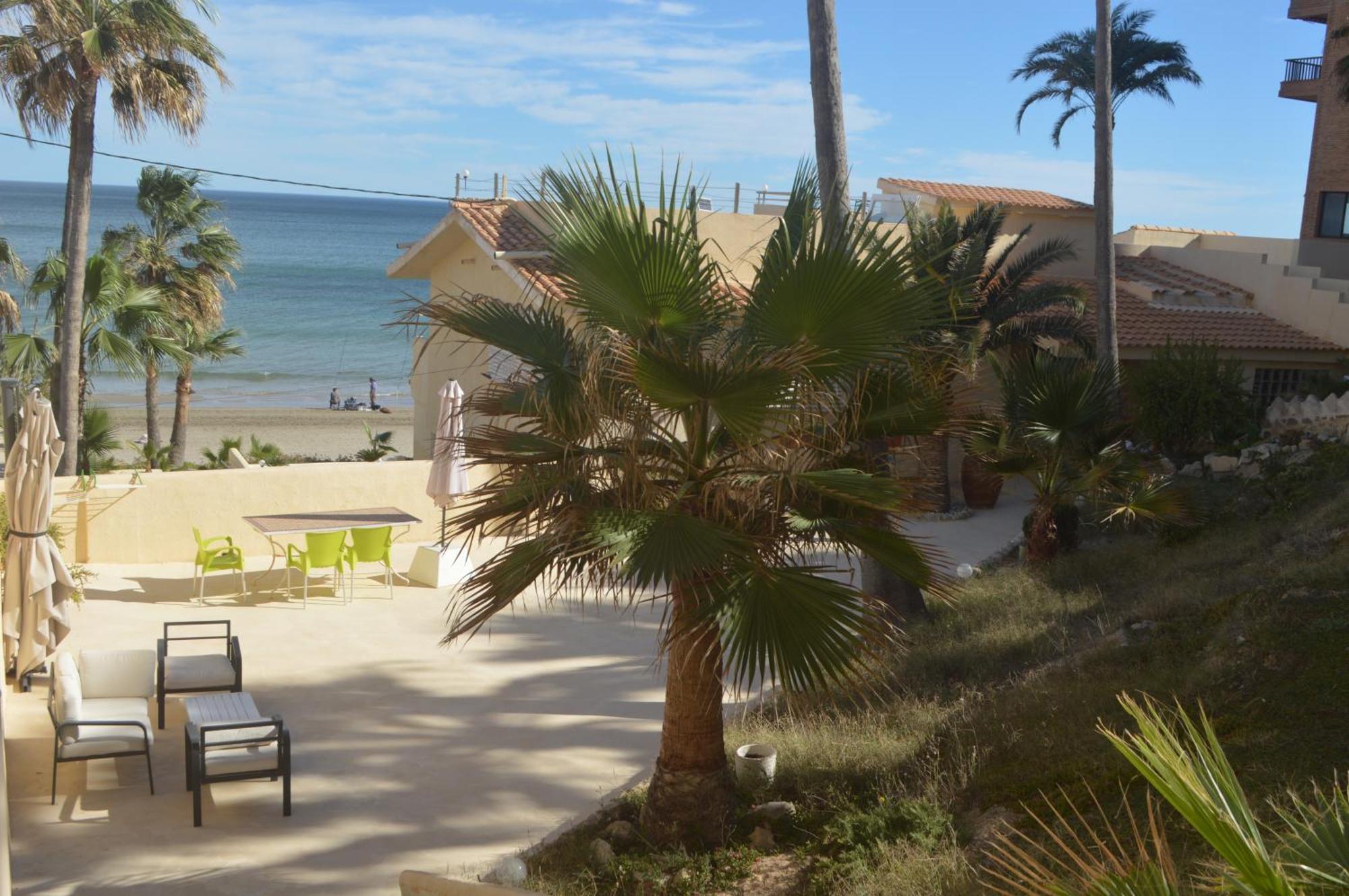 Espectacular Apartamento A Pie De Playa En Chalet Roquetes アリカンテ エクステリア 写真